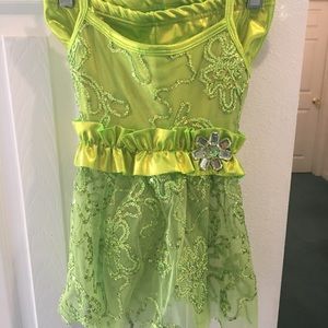 Curtain calls costumes used 1x. Size 8-12